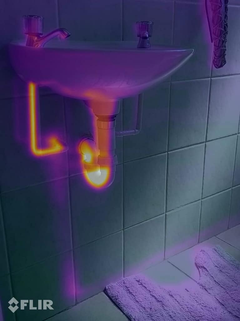 Leak detection image